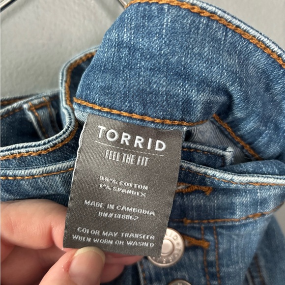 Torrid Crop Wide Leg Vintage Stretch Mid-rise Jean - Picture 12 of 13